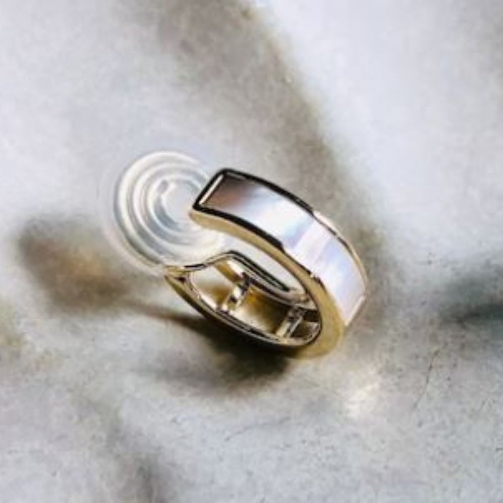NWOT: White Mother of Pearl 14K Gold Plated Clip On Earrings - Picture 7 of 7